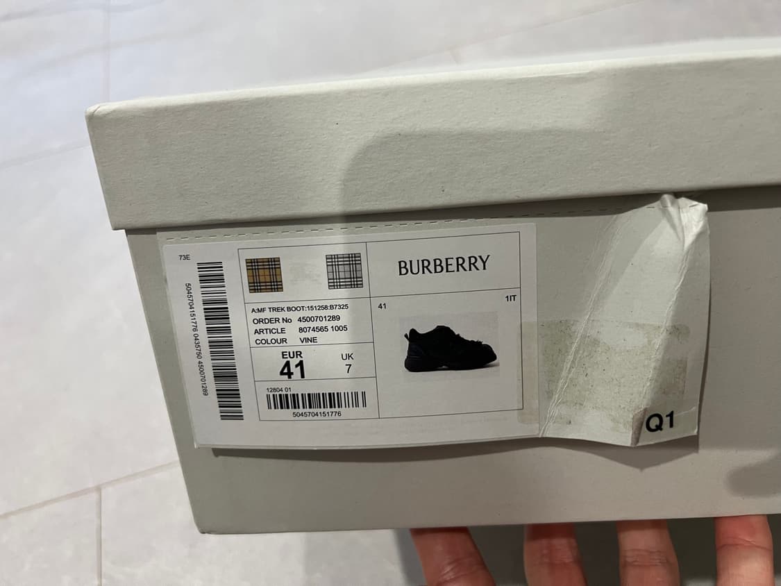 [새제품][41] 버버리 누벅 트랙부츠 상품이미지7