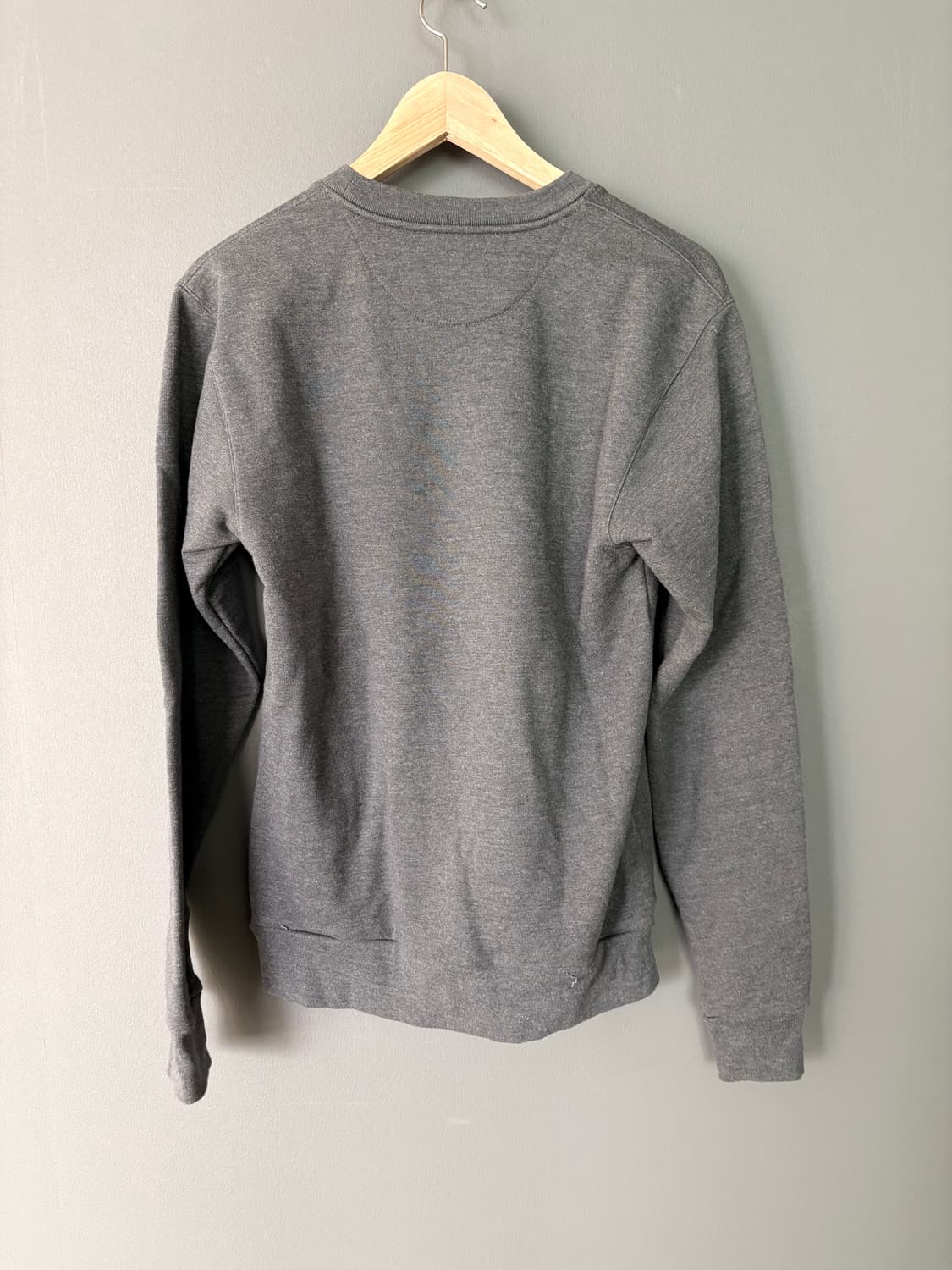 크리스반아셰 맨투맨  상품이미지3