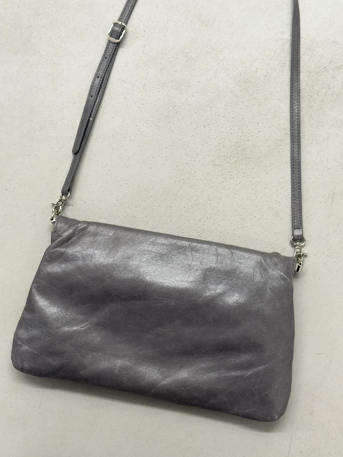 발렌시아가 엔벨로프 크로스백 클러치 상품이미지6