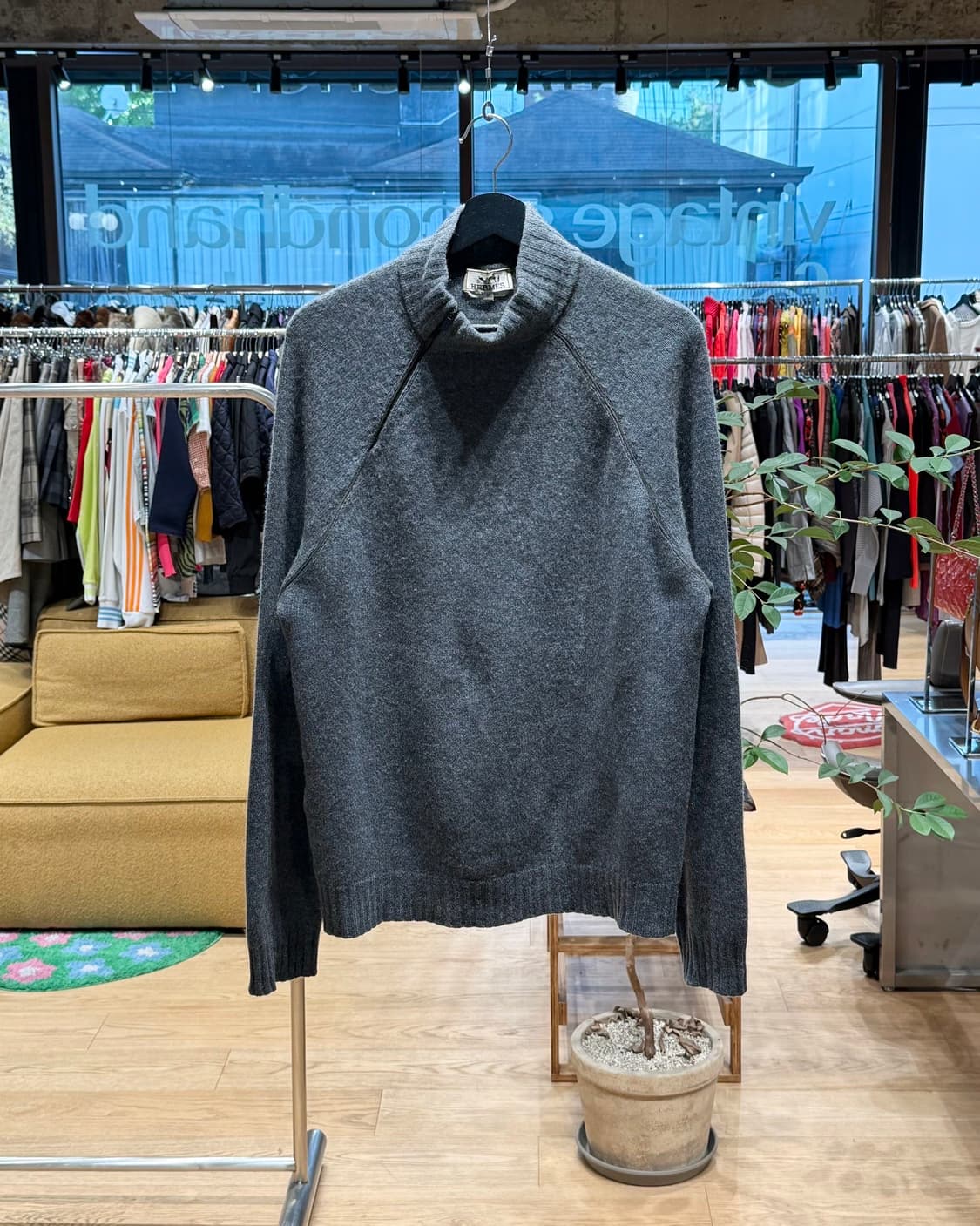 에르메스 차콜 어블릭 지퍼 캐시미어 니트  상품이미지1