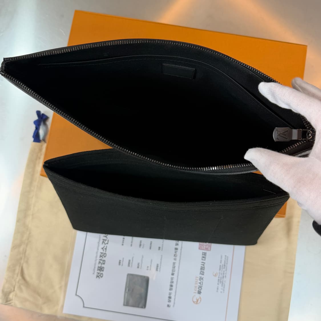 [리오브전포점] 루이비통 쉐도우 모노그램 포쉐트 클러치 상품이미지5