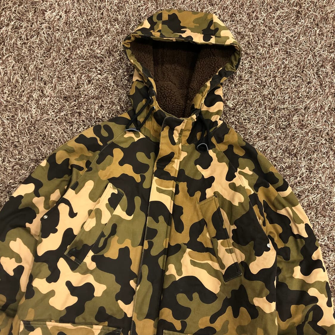 누드본즈 카모 후드 점퍼 상품이미지2