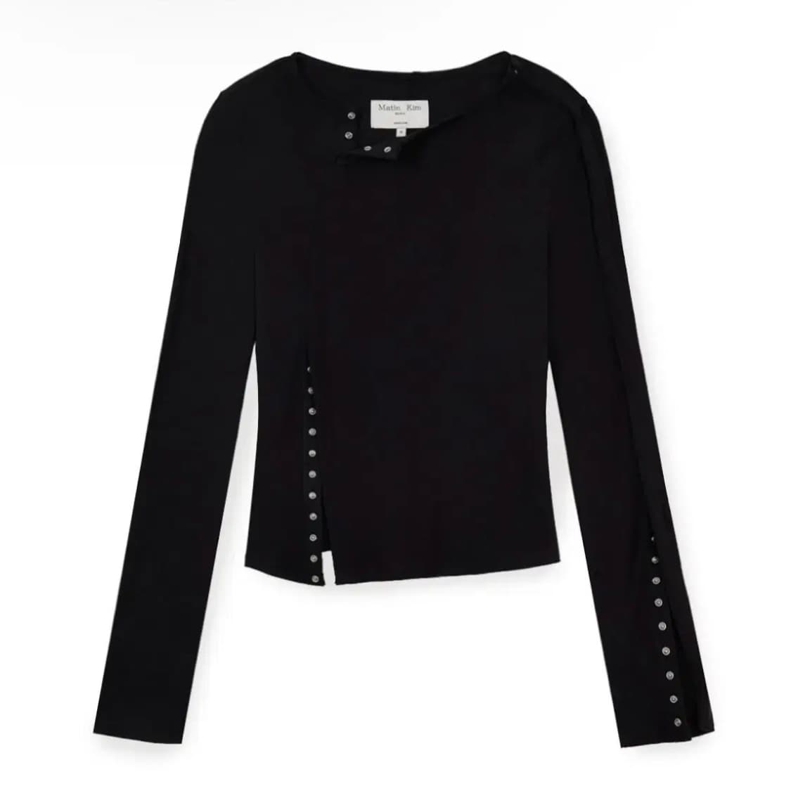 마뗑킴 스냅 디테일 슬림 탑 블랙 상품이미지1