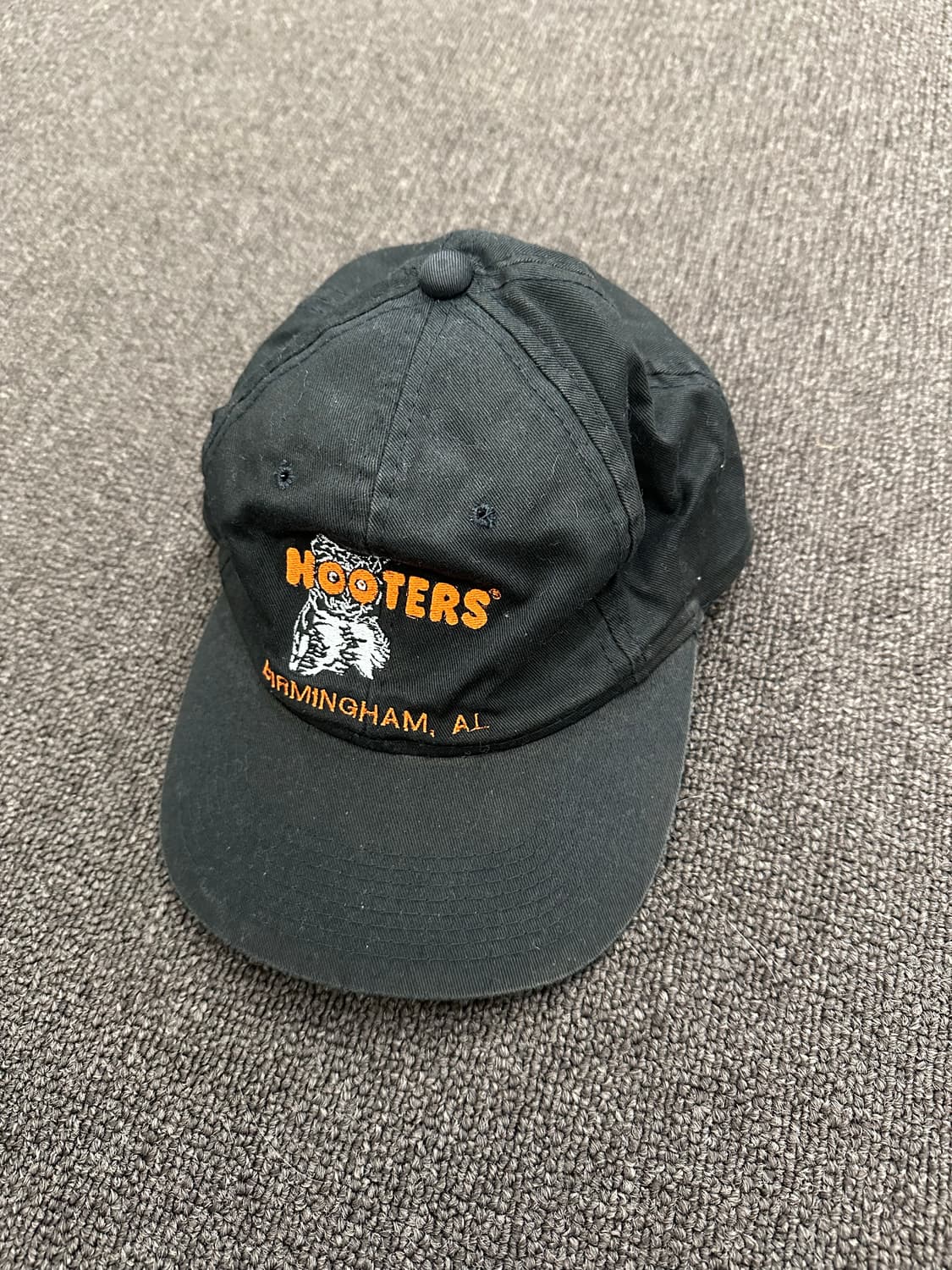 빈티지 후터스 자수 로고 블랙 볼캡 상품이미지1