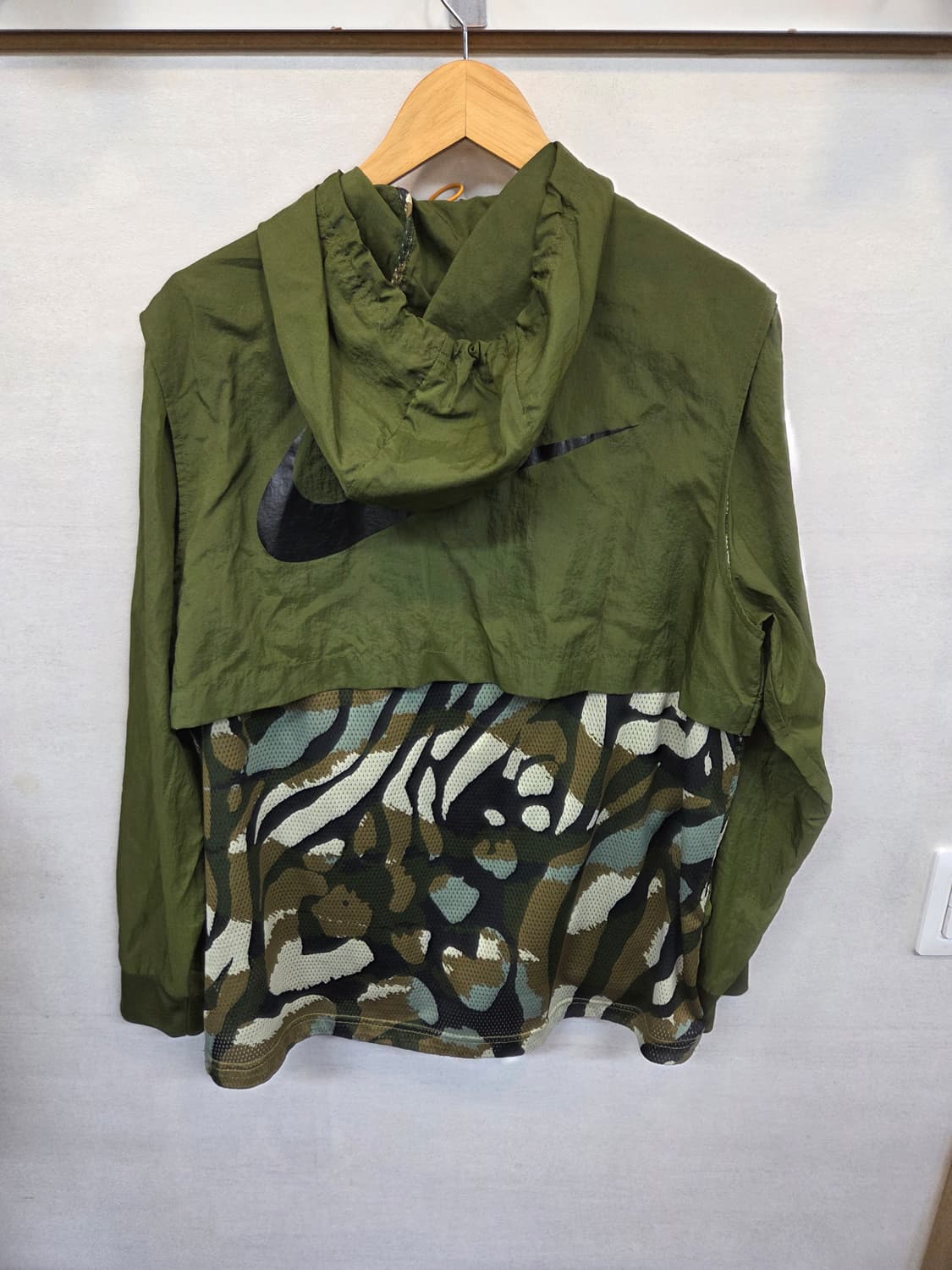 나이키 nsw 빅스우시 카모 메쉬 크래쉬 우븐자켓 xl 상품이미지2