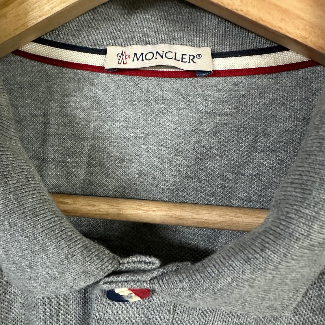 [B Grade] 몽클레어 그레이 카라 피케 티셔츠 상품이미지2