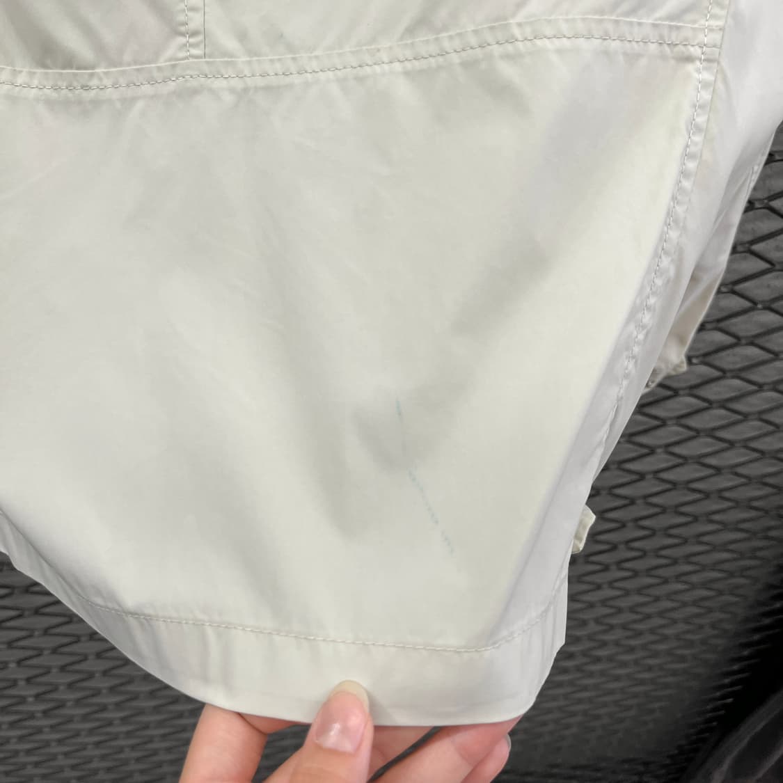 타임 캐주얼 자켓 투포켓 카라넥 디테일 나일론 집업 아이보리 상품이미지6