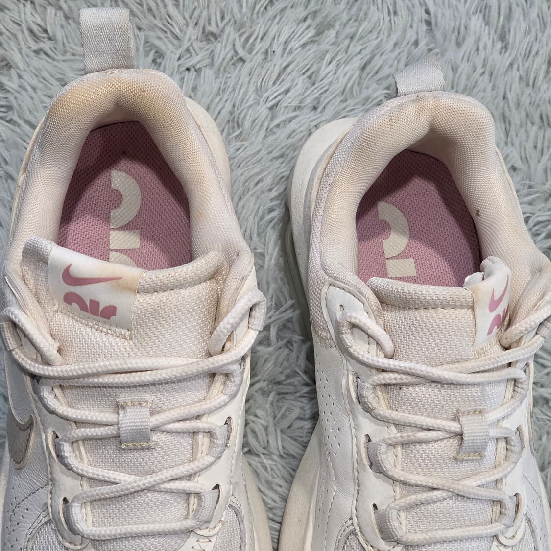 3a-12:나이키 에어 맥스 베로나 화이트 베어리(230mm) 상품이미지5