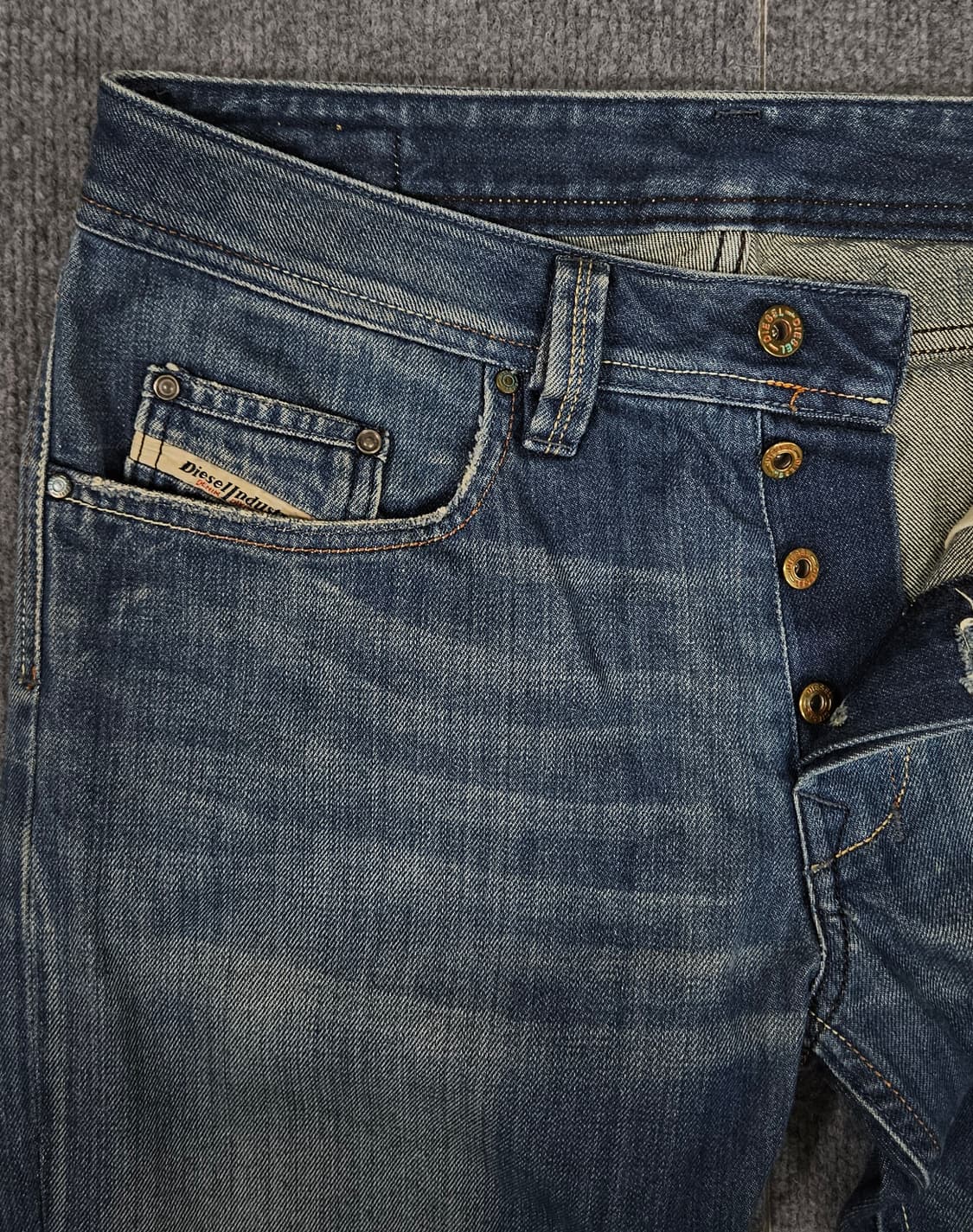 디젤 30 버튼플라이 데님 팬츠(급처) 상품이미지2