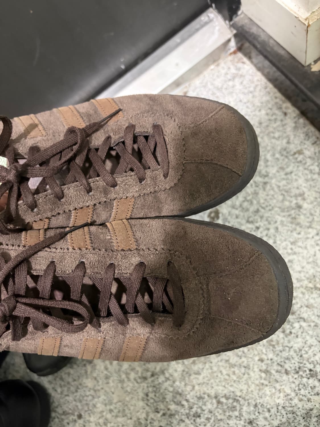 아디다스 토바코 그루엔 다크브라운290 상품이미지5