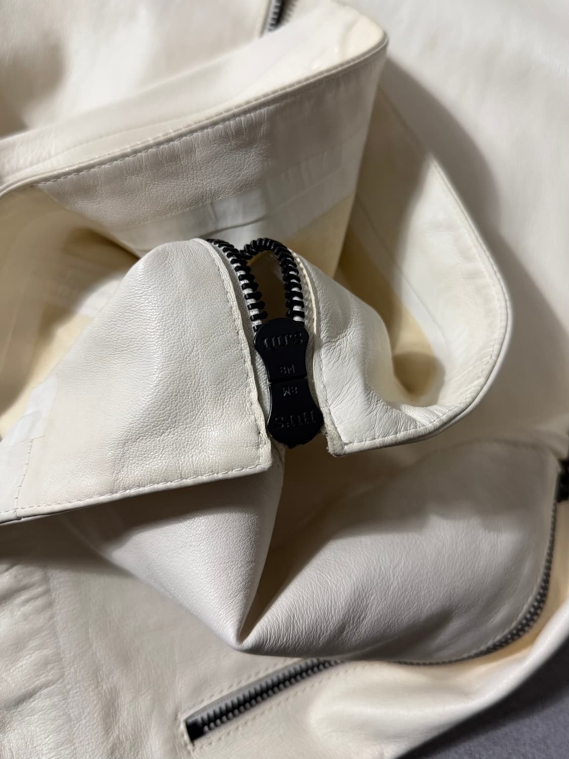 엠포리오 아르마니 램스킨 후드자켓 상품이미지7