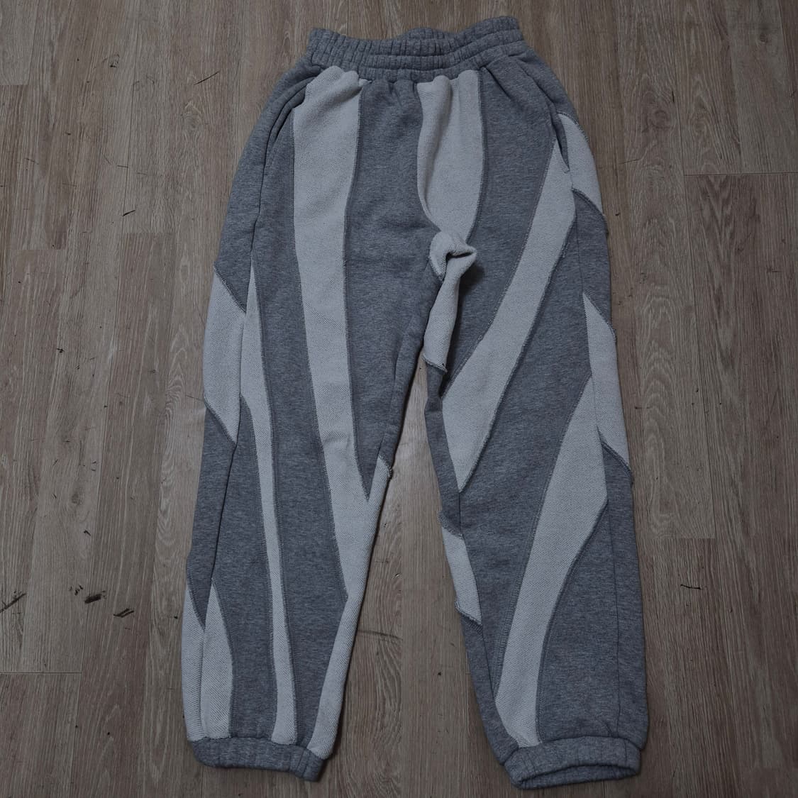 노매뉴얼 웨이브패널 배색 라인 스웻팬츠 조거팬츠 S(90) 상품이미지1