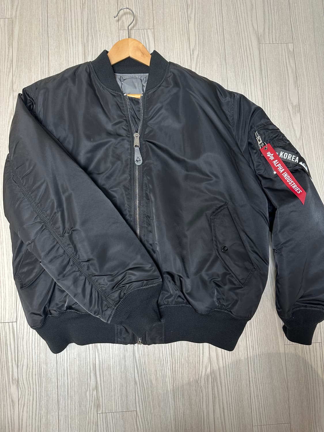 알파 인더스트리 MA-1 플라이트 자켓 블랙 2XL 상품이미지3
