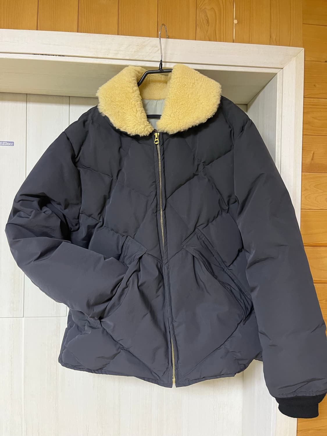 아웃스탠딩 패딩 상품이미지2