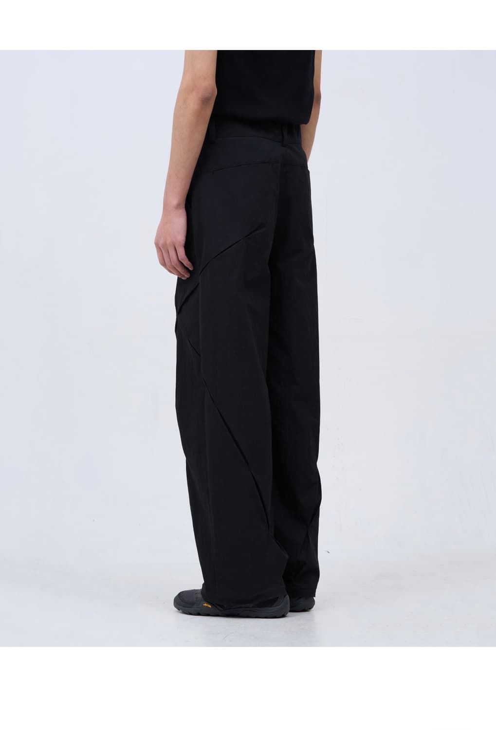 KASAKASA Pleated Curve Pants 상품이미지2
