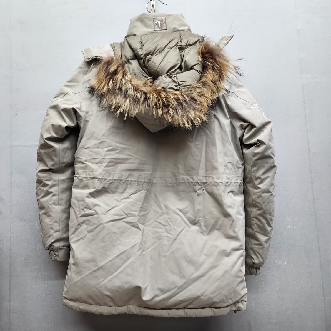 블랙야크 고어텍스 라쿤털 구스다운 패딩 85(M~L) 상품이미지4