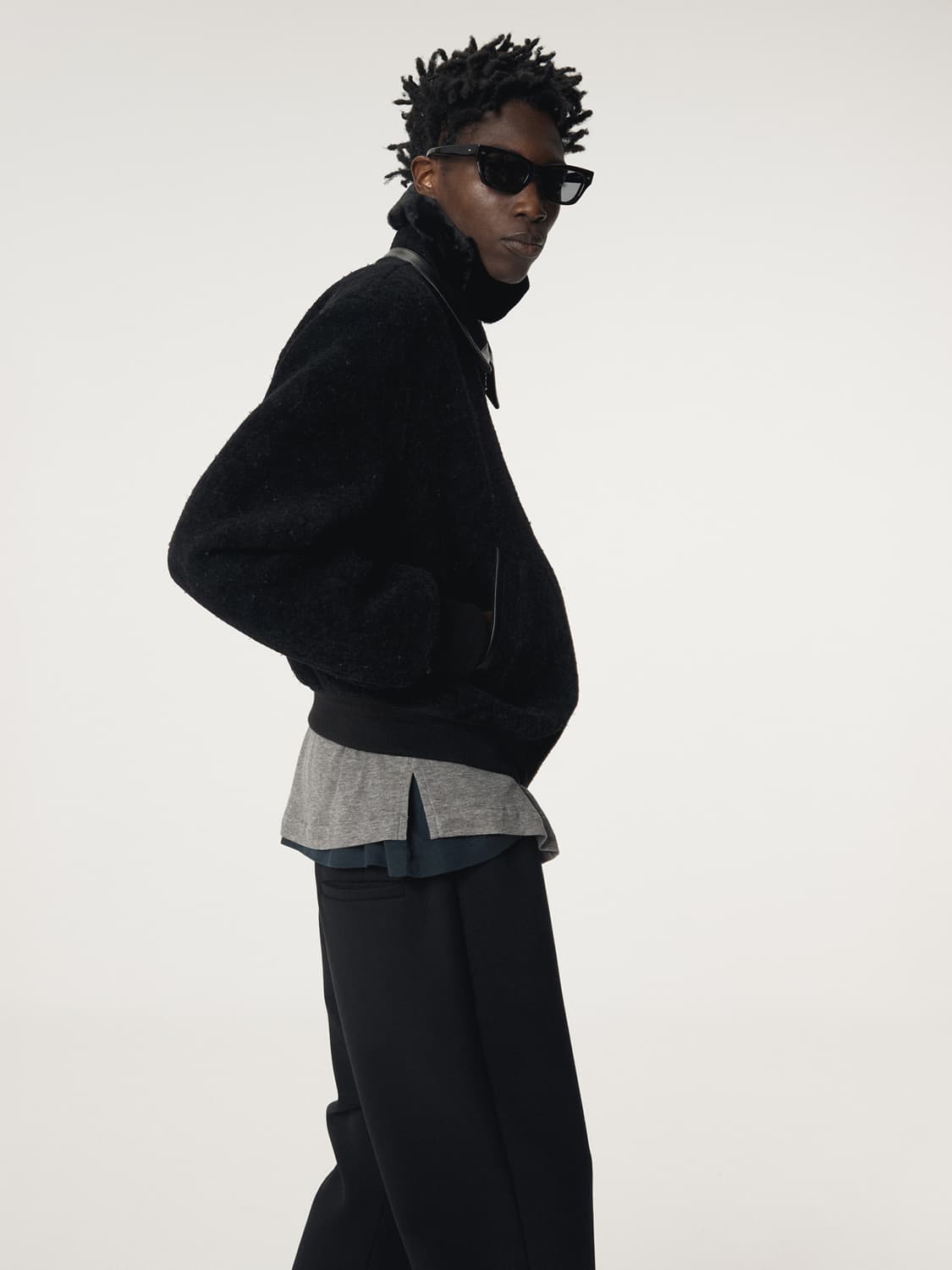 렉토 25FW 콘트라스트 칼라 디테일 벤 점퍼 블랙 상품이미지2