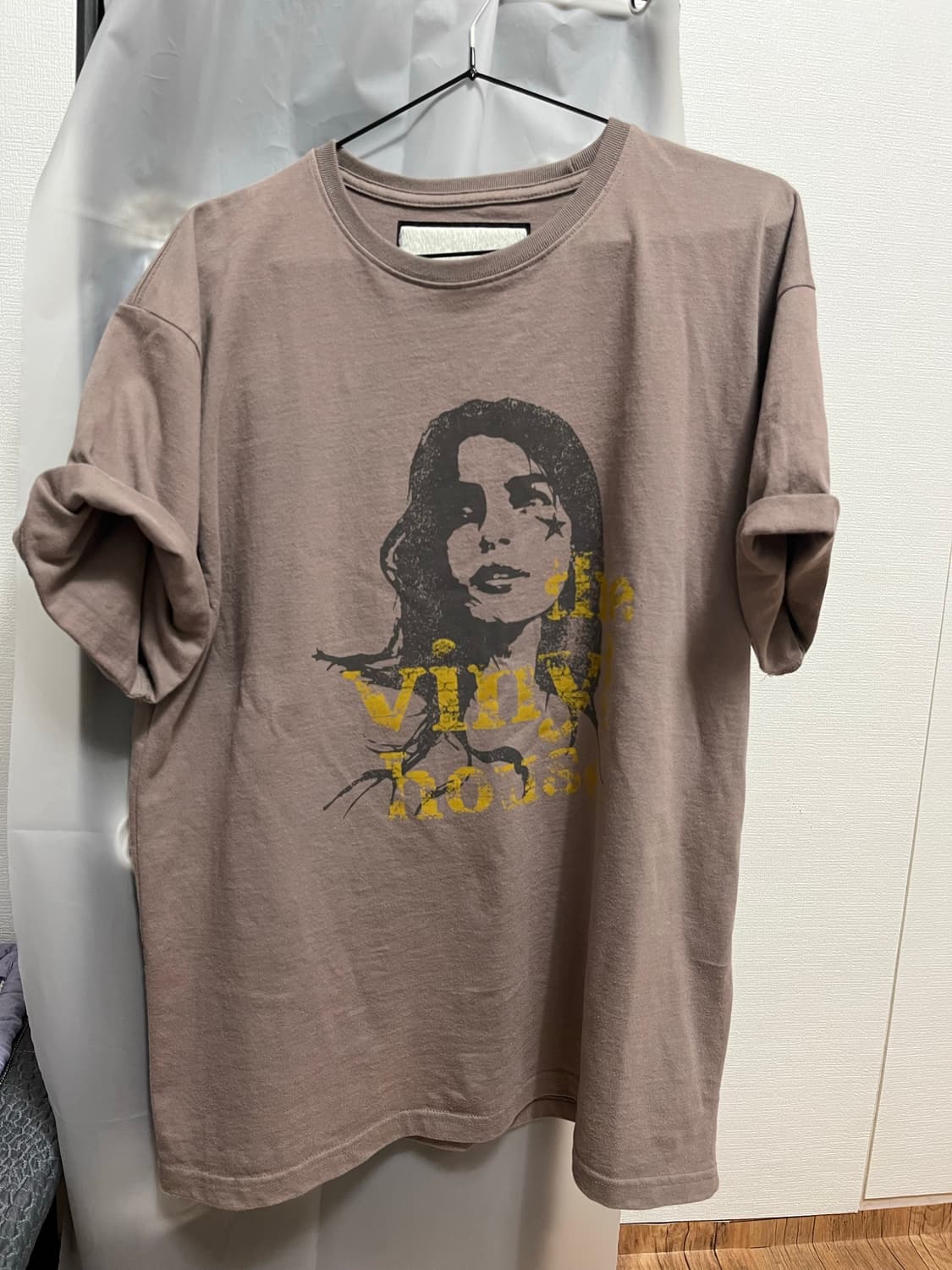 더바이닐하우스 VINTAGE WOMAN TEE MOCHA M 상품이미지2