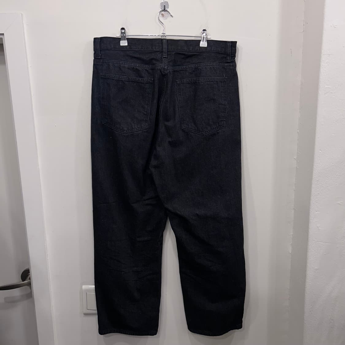 유니클로 샐비지 흑청 와이드핏 데님팬츠 상품이미지5