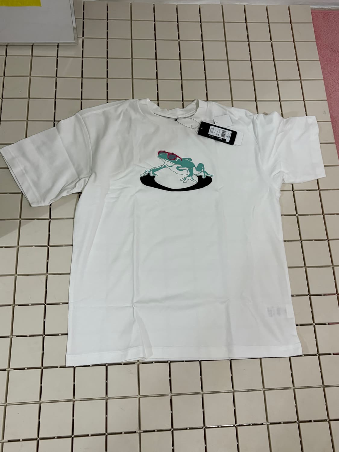 오클리 개구리 티 상품이미지1