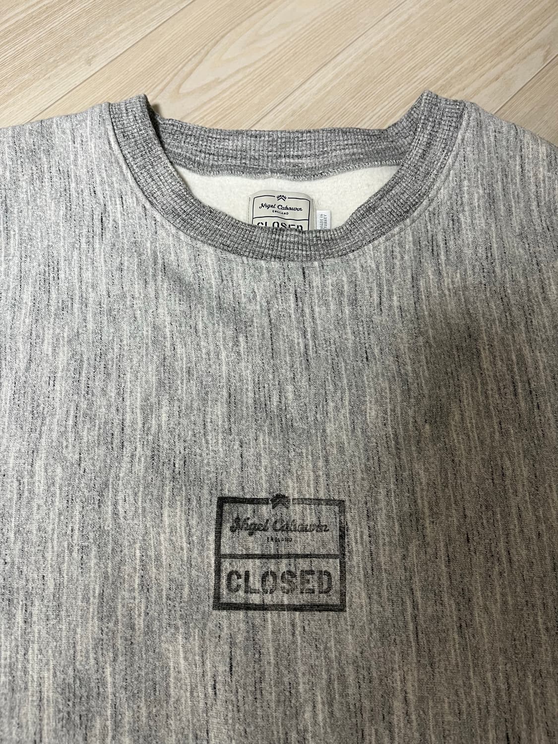 나이젤카본x클로즈드 맨투맨  상품이미지3