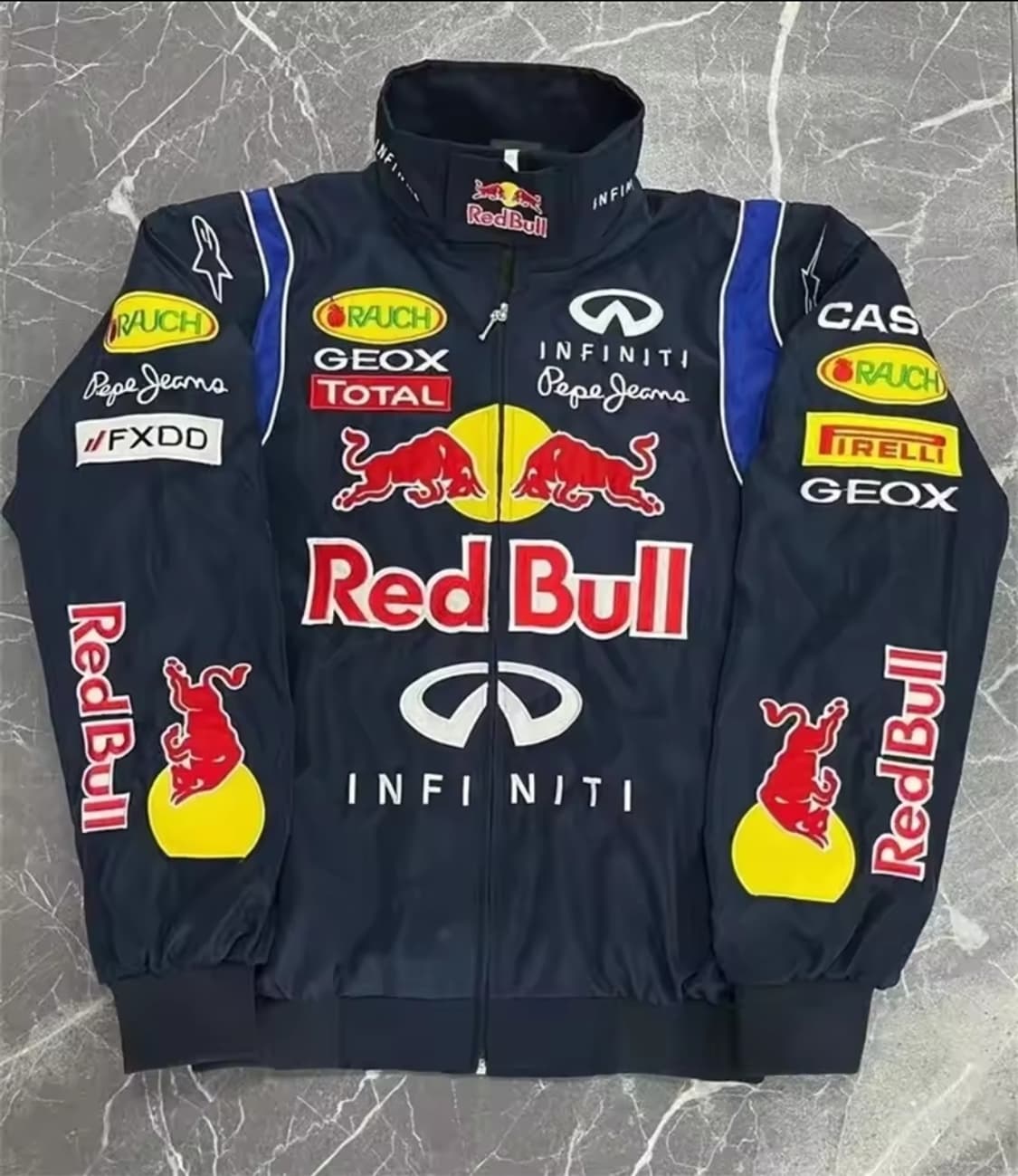 레드불 레이싱자켓 팔아요 상품이미지1