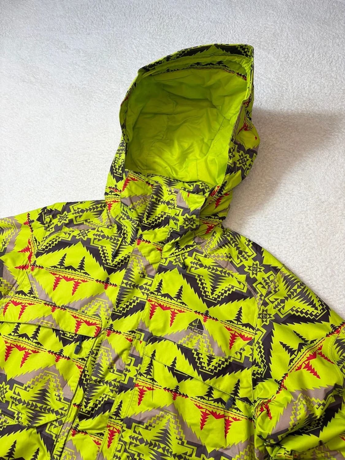 나이키 ACG 00's 패턴 푸퍼 자켓 PN6076 상품이미지2