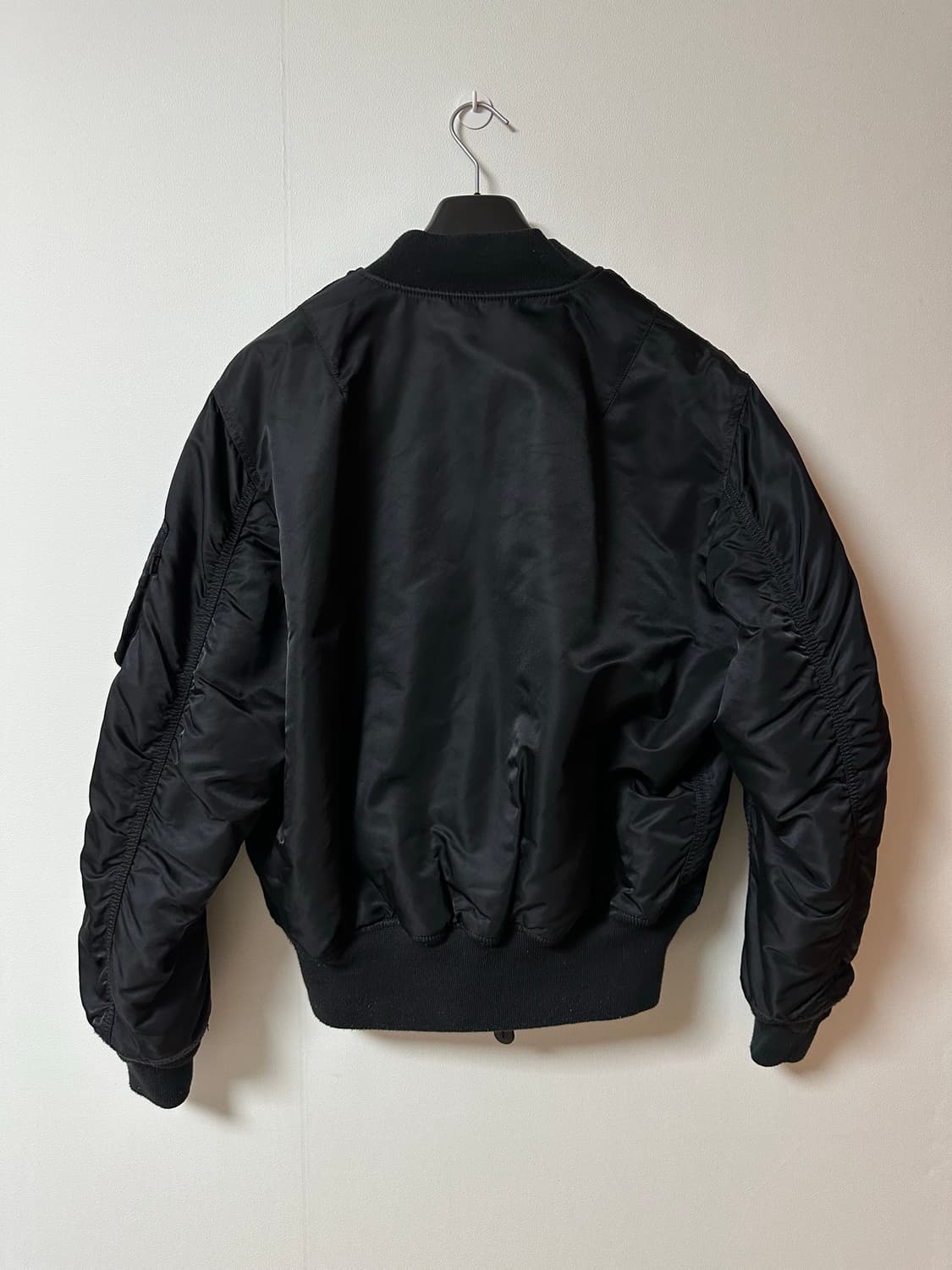 [L] 알파인더스트리 ma-1 블랙 상품이미지2