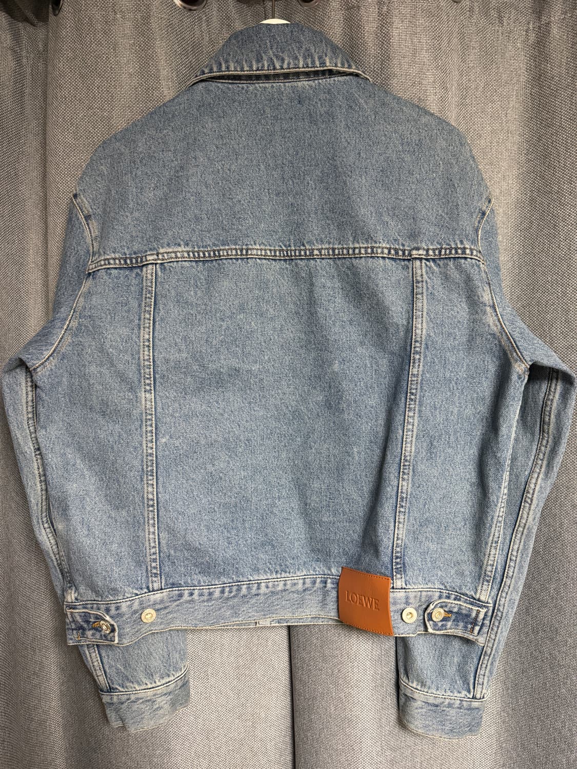 로에베 아나그램 데님 자켓 46 국내매장판 상품이미지2