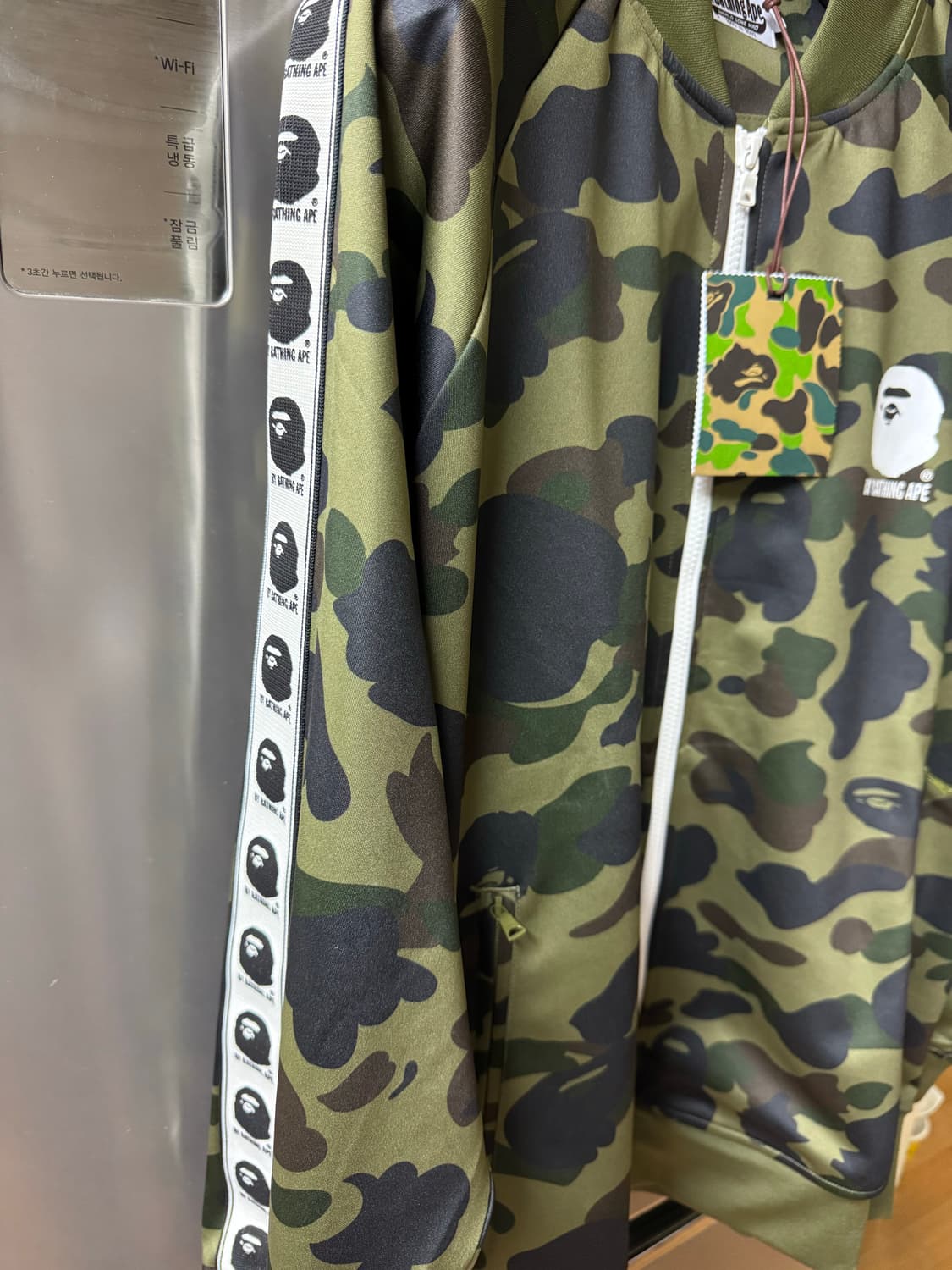 베이프 퍼스트 카모자켓 팝니다. xl(105) 상품이미지2