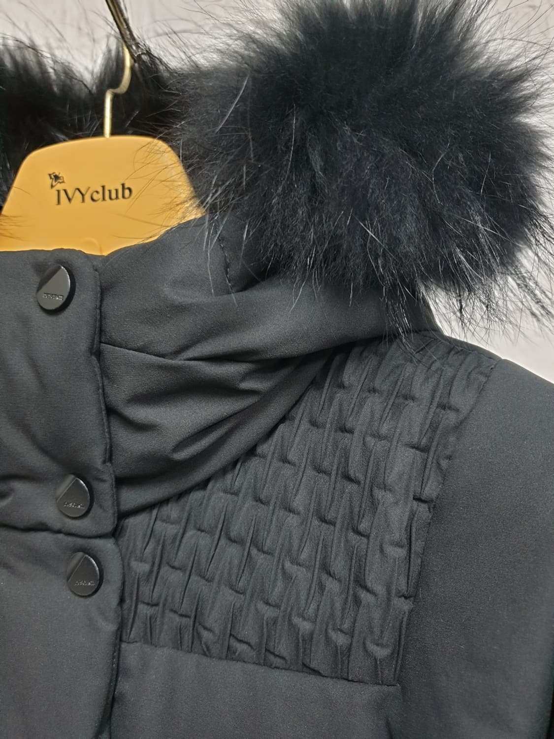 데상트 여성패딩 우먼스 스키 슬림형 미드 다운자켓 90 상품이미지4