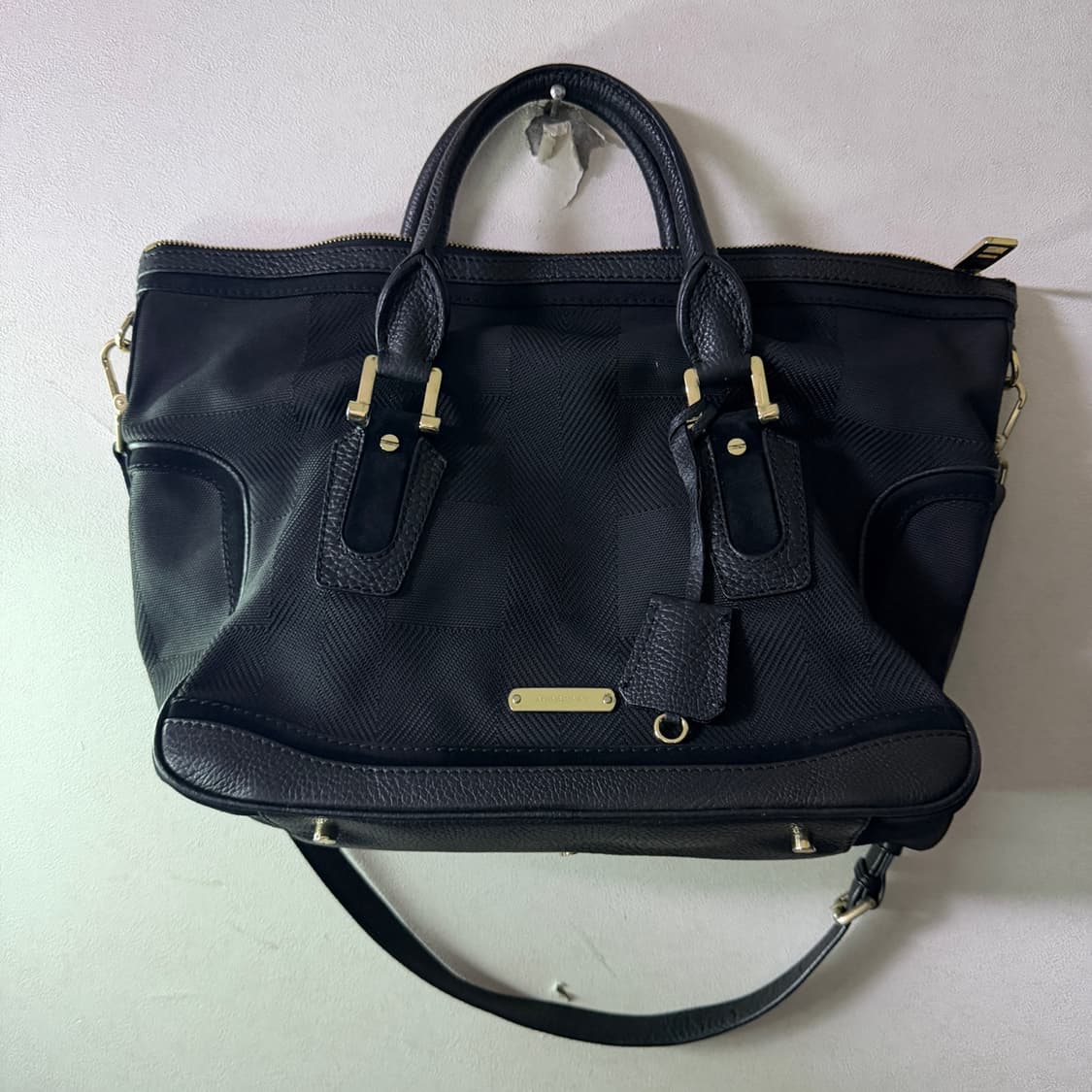 버버리 레더 토트&크로스 2WAY 백 상품이미지2