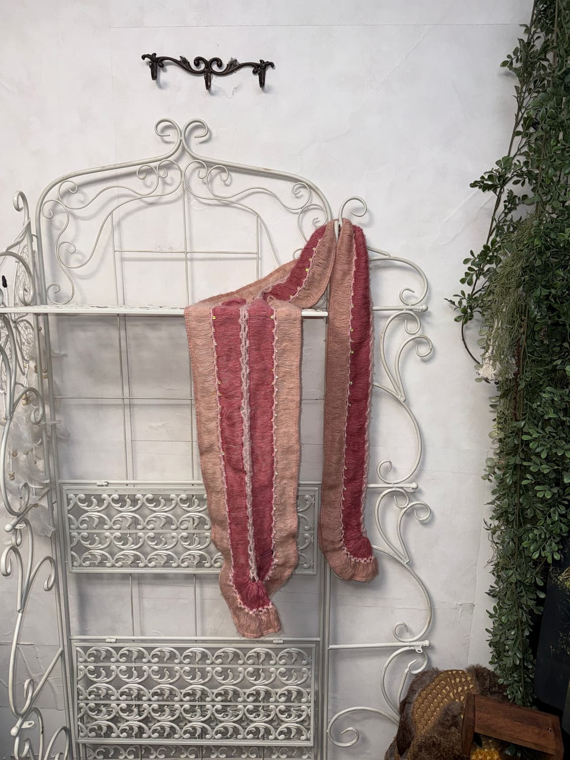 Baby pink beads spangled muffler 상품이미지1