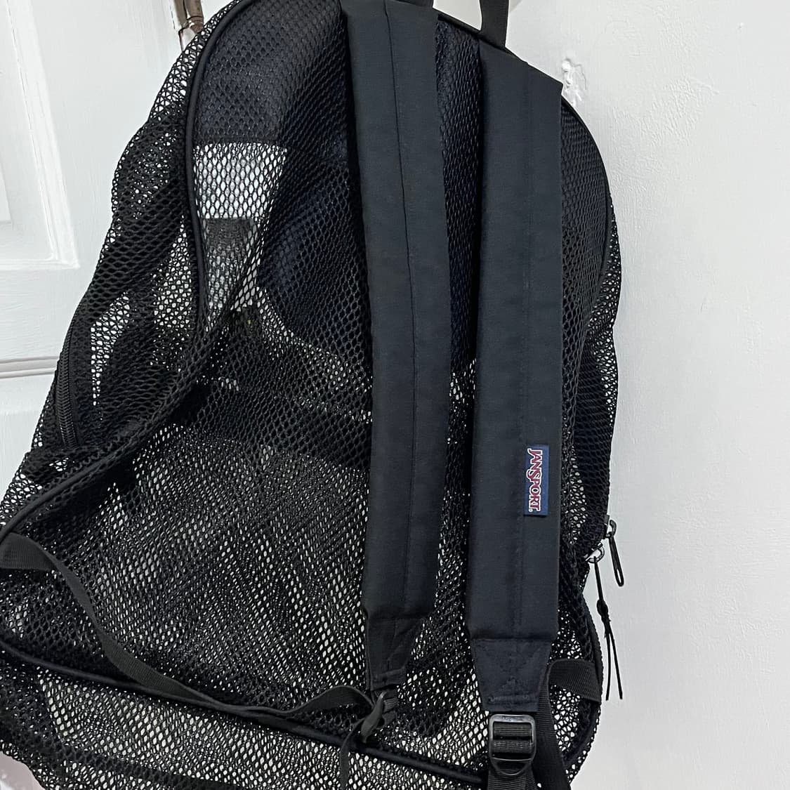 잔스포츠 메쉬 백팩(정품/거의새상품) 상품이미지2