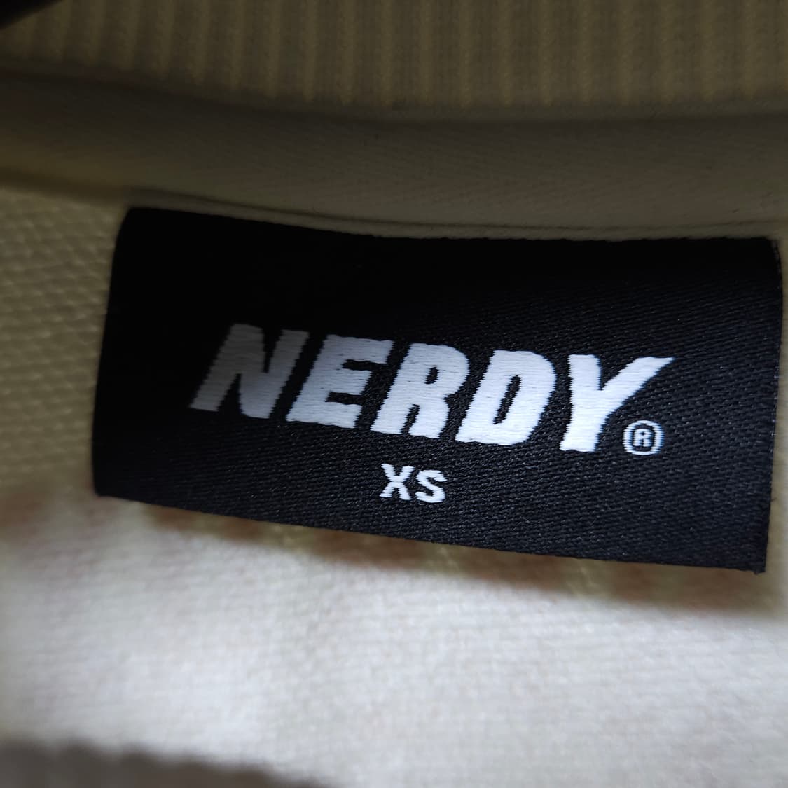 XS ) 널디 코인 프레이어 맨투맨 아이보리 상품이미지5