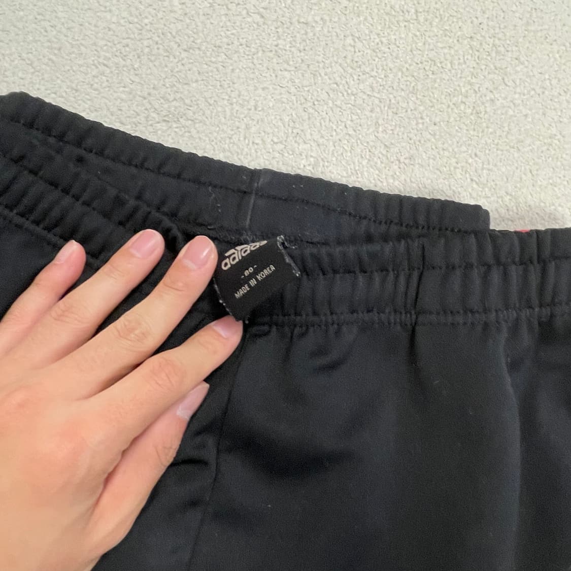 Adidas black & pink track pants 상품이미지7