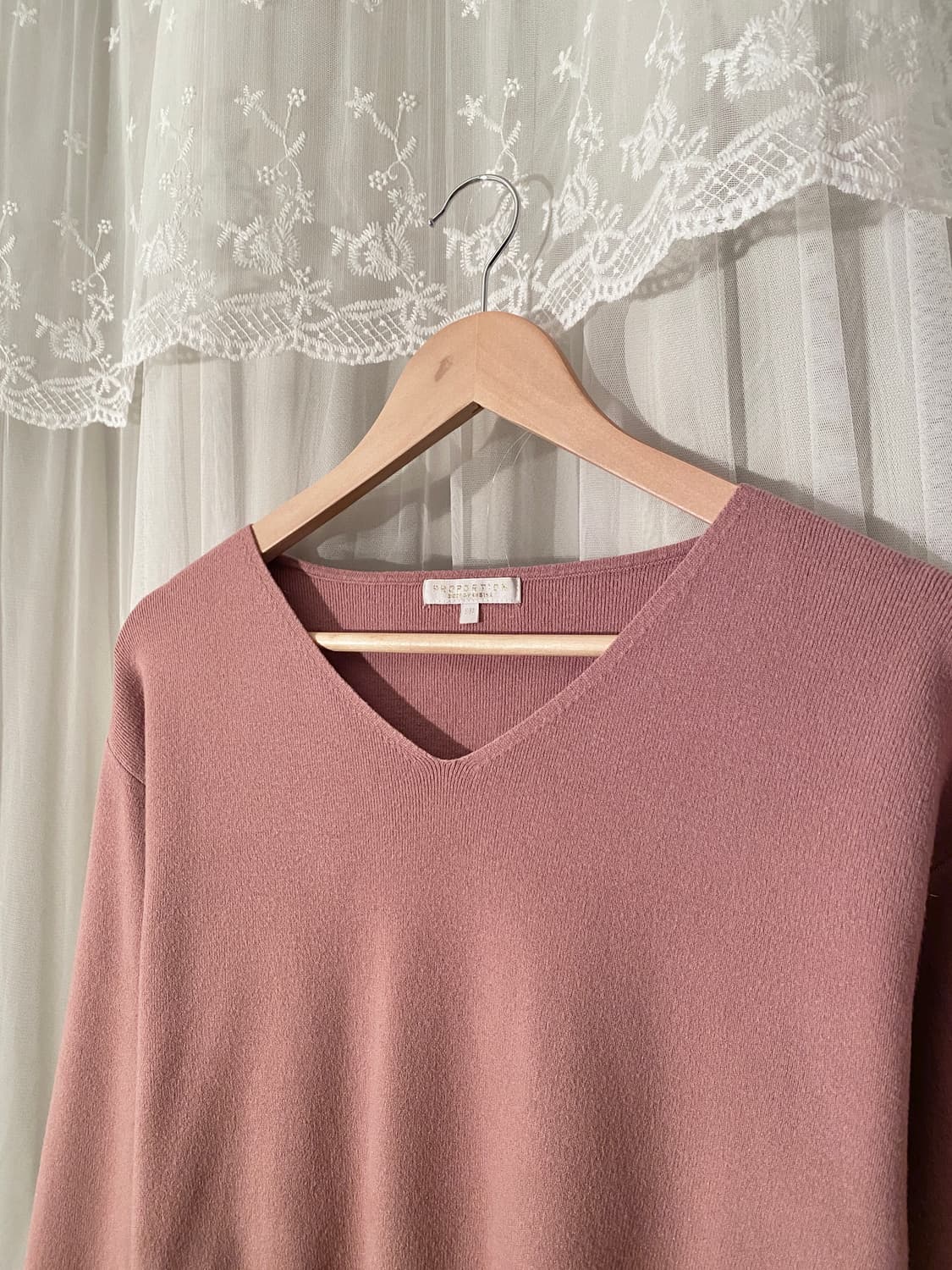 Deep Pink Knit Top with Lace Detail 상품이미지2
