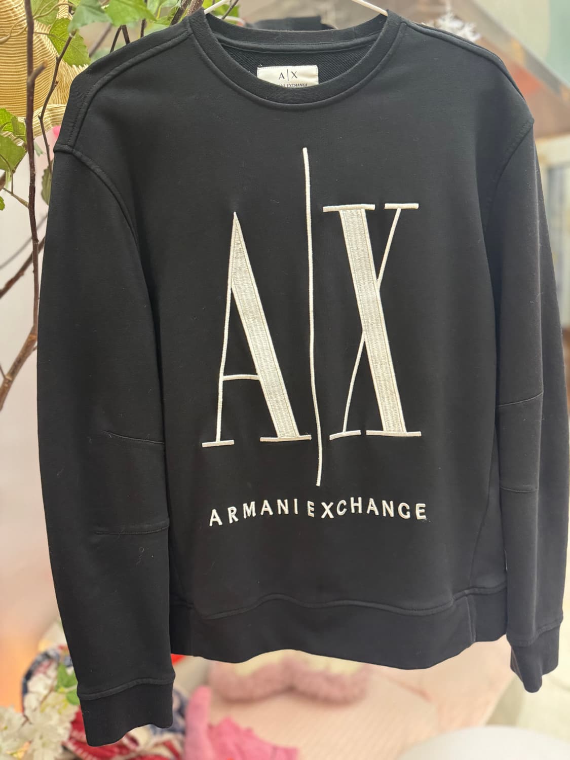 A|X Armani Exchange 빅로고 맨투맨 스웨트셔츠 (블랙) 상품이미지3