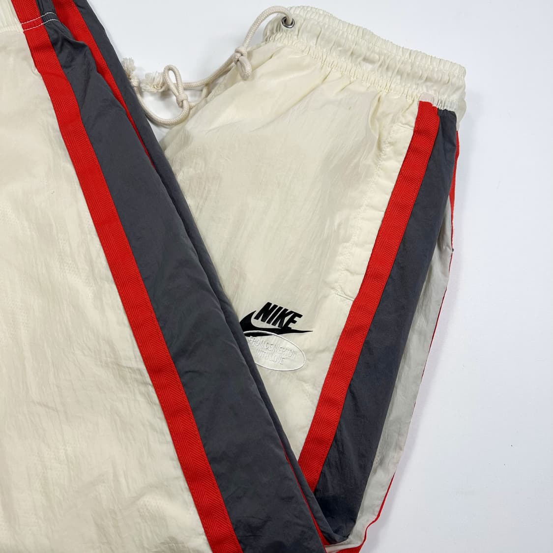 나이키 퓨추라 아이보리 나일론 조거팬츠 (L) 상품이미지1