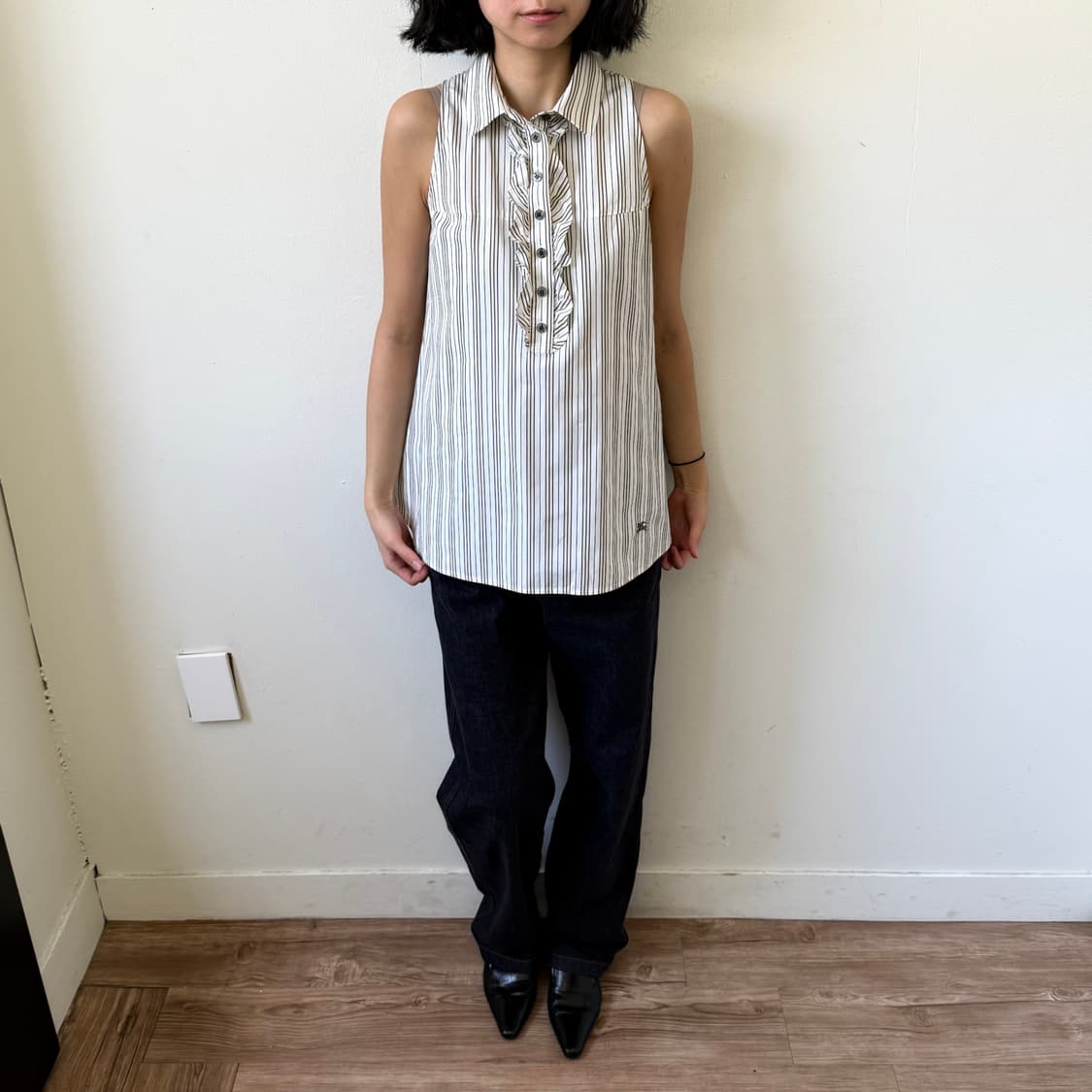 버버리 셔링 셔츠 상품이미지1