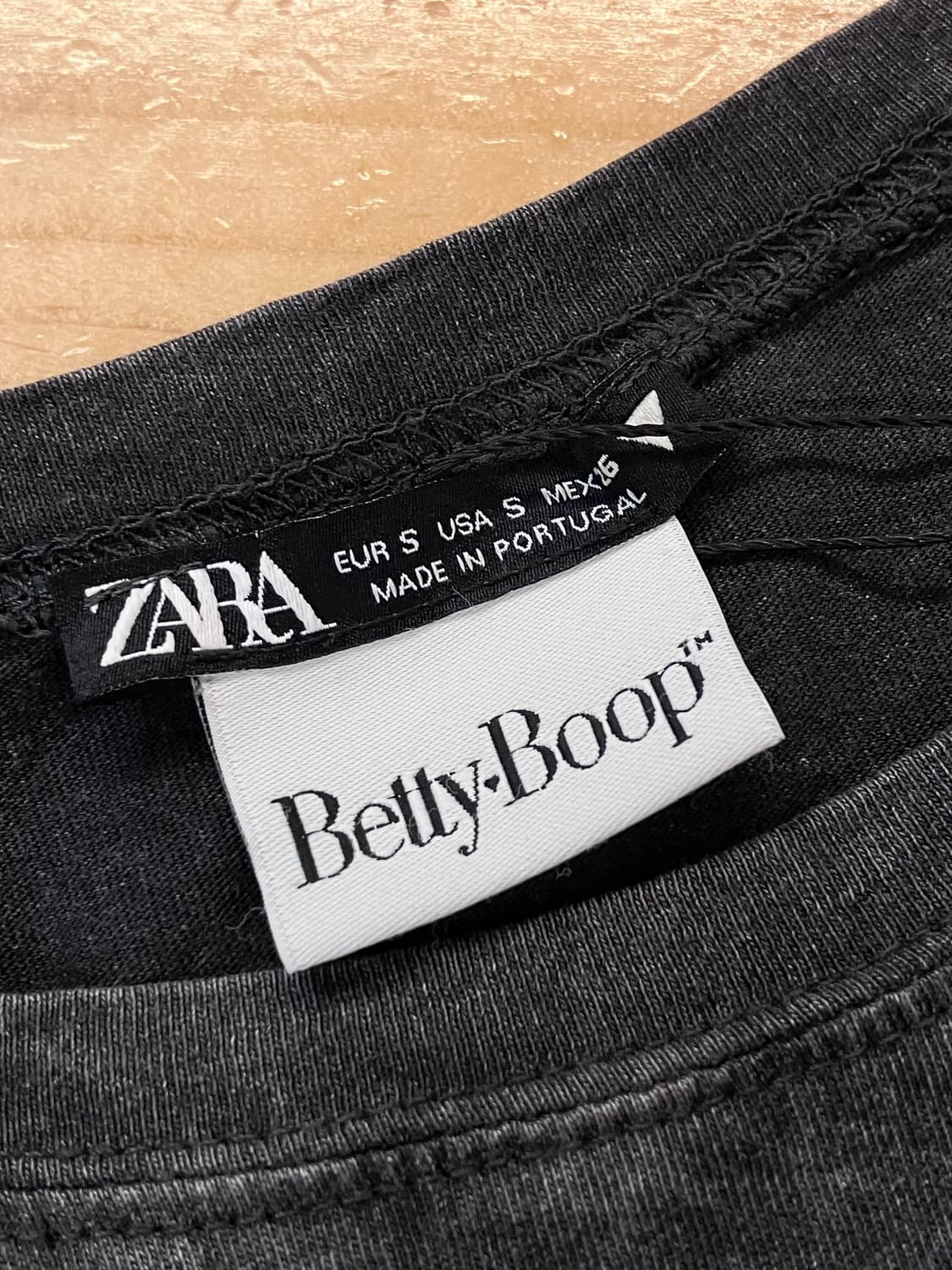 자라 베티붑 프린팅 반팔 티셔츠 차콜 S  #csz3871 상품이미지4