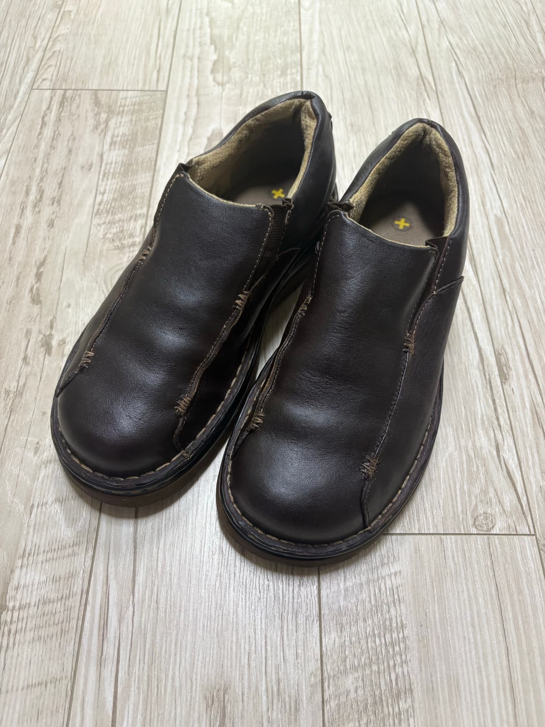 닥터마틴 워커 크레이지홀스 260 상품이미지1