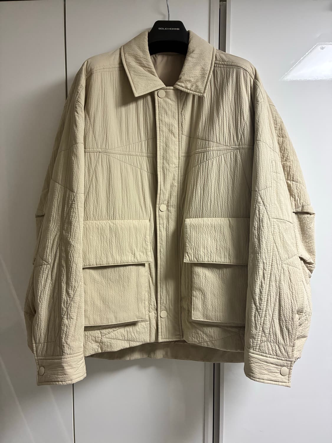 (새상품) 솔리드옴므 퀼팅 경량패딩 자켓 베이지 48사이즈 상품이미지1