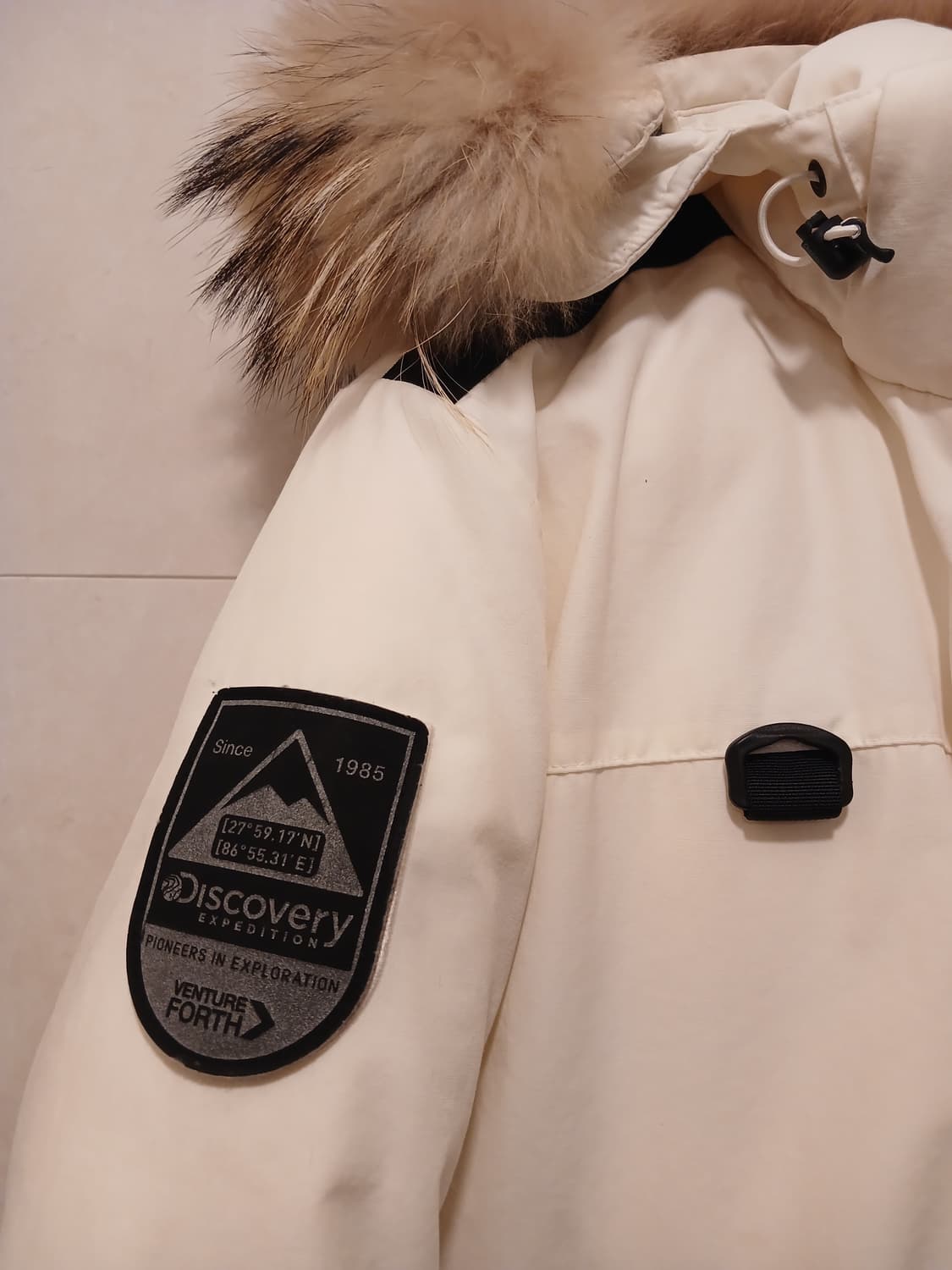 디스커버리 정품 여성 숏패딩 95 사이즈 상품이미지8