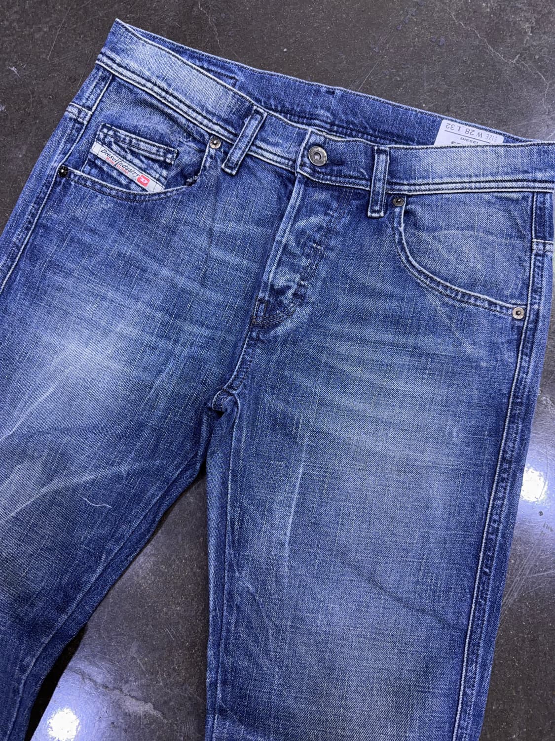 디젤 Staffy 스태피 레귤러 테이퍼드핏 빈티지 데님팬츠 28 상품이미지3