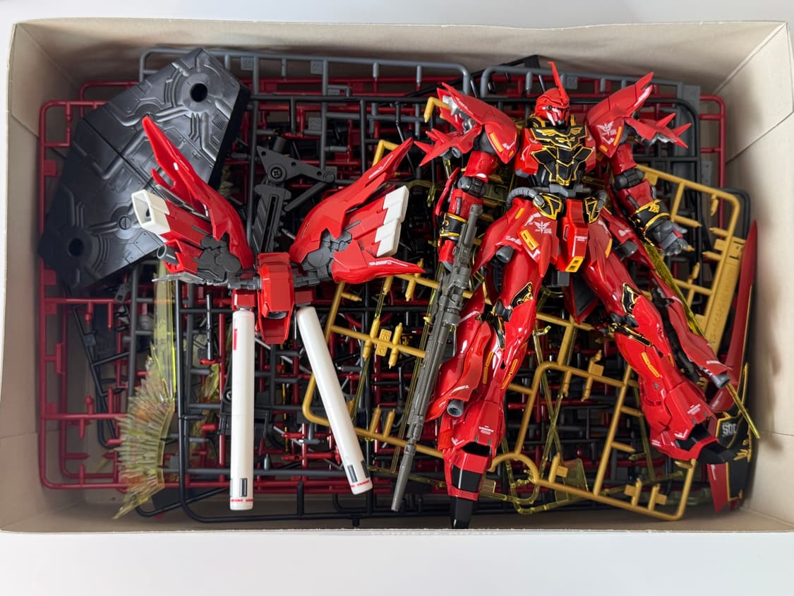 반다이 RG 1/144 MSN-06S 시난주 상품이미지2