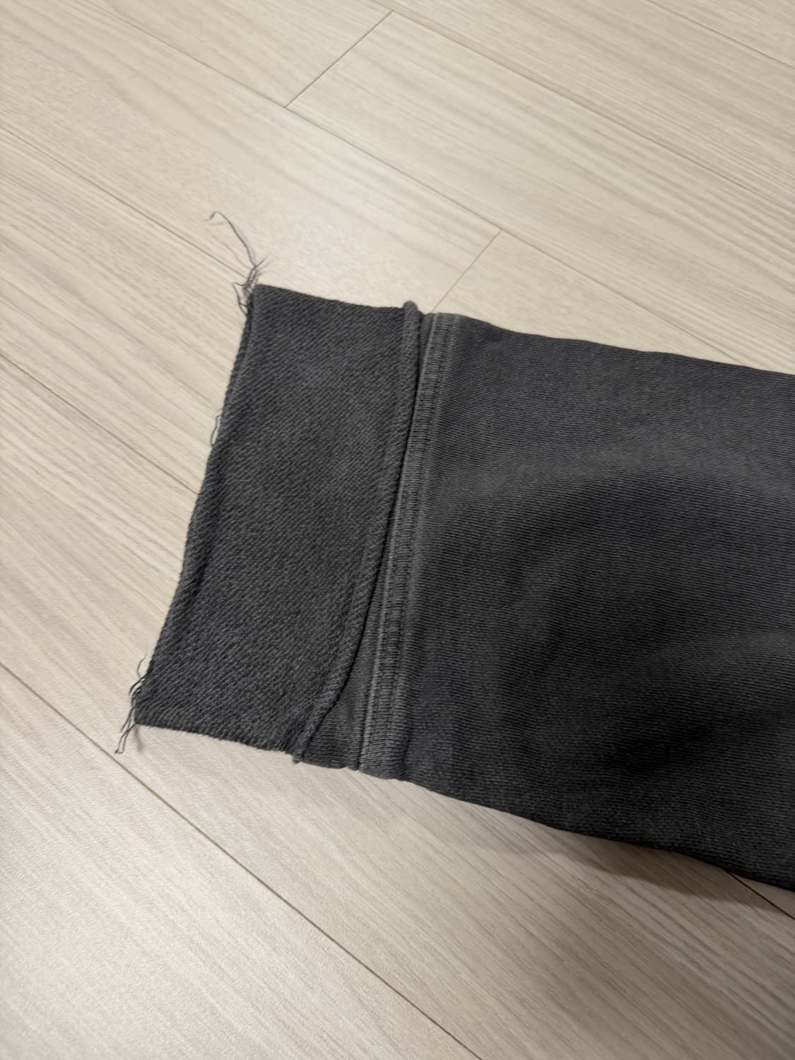 [M] 칼오라인 차콜 칠부니트 상품이미지3