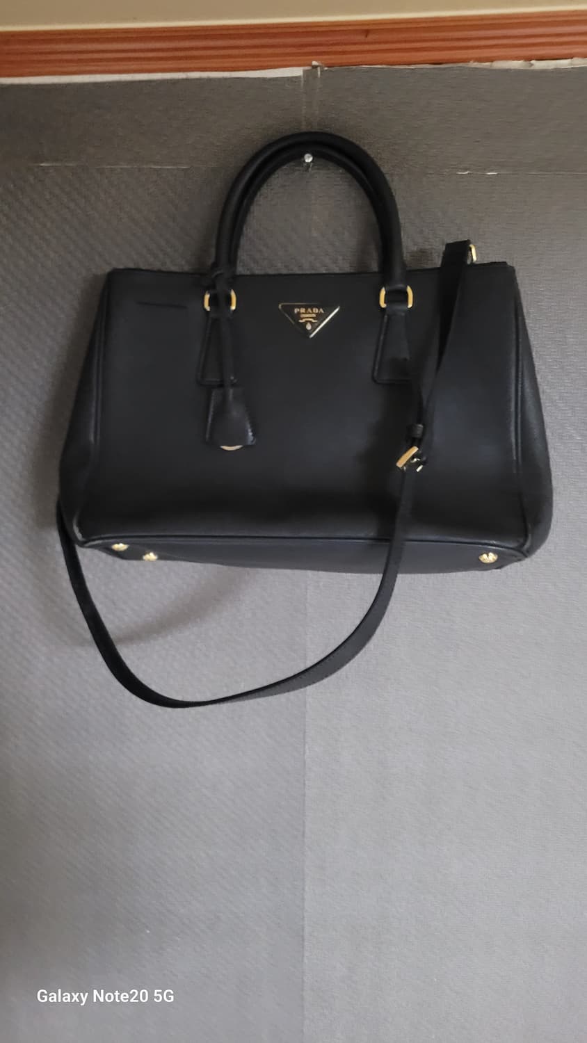 프라다 사피아노 크로스백 상품이미지1