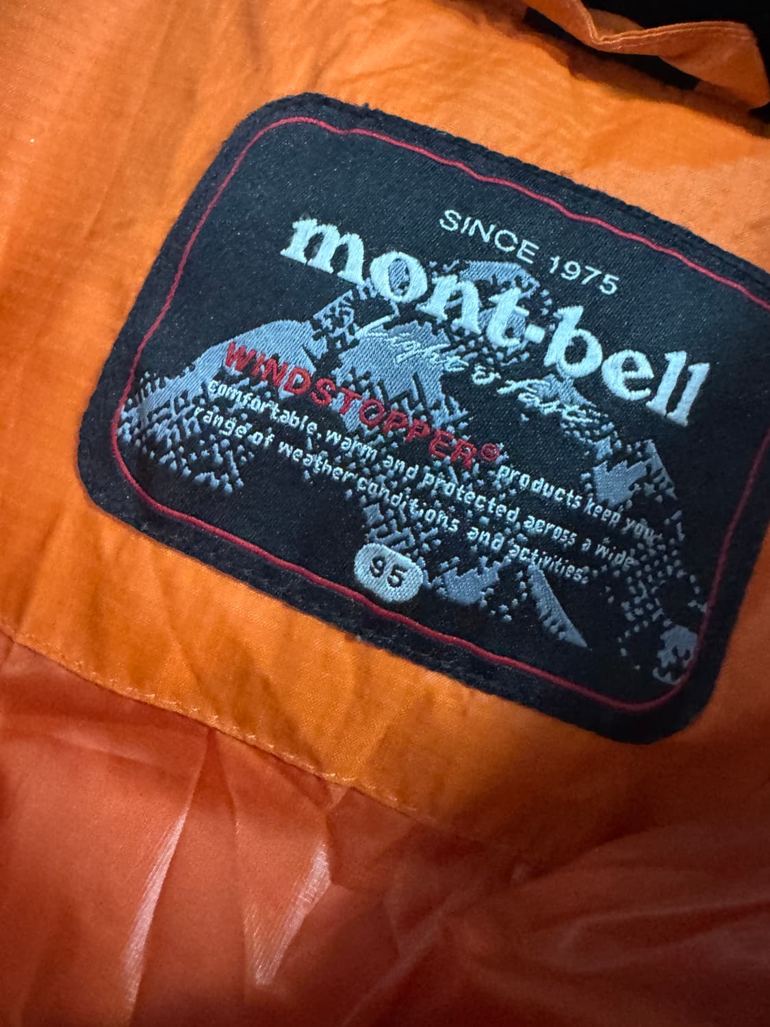 몽벨 Mont-bell 윈드스토퍼 등산 구스다운 패딩 상품이미지3