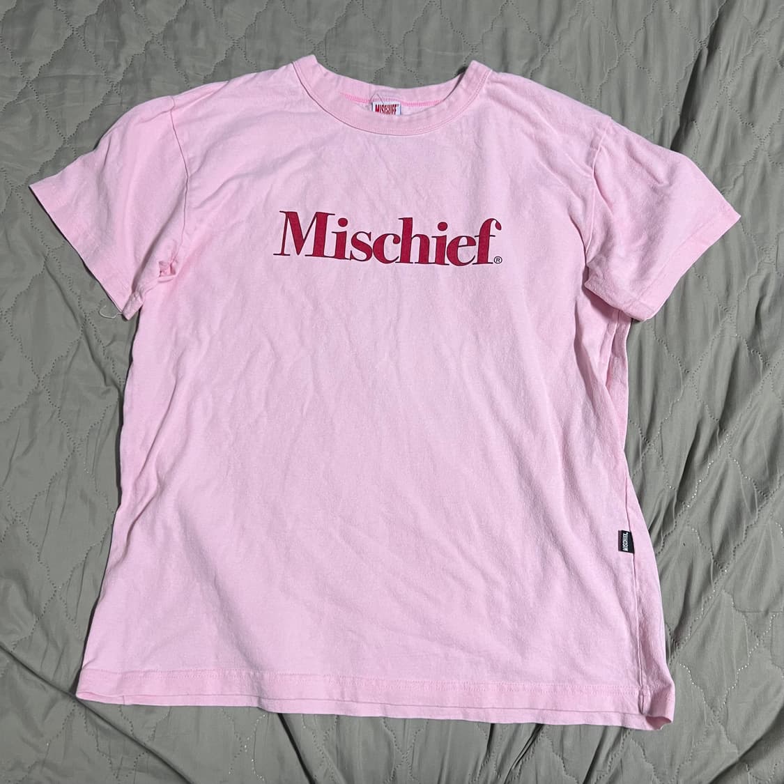 미스치프 핑크색 반팔 M 반팔티 분홍 데일리 티셔츠 상품이미지1